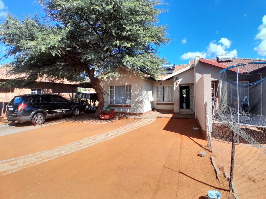 3 Bedroom Property for Sale in Kathu Northern Cape
